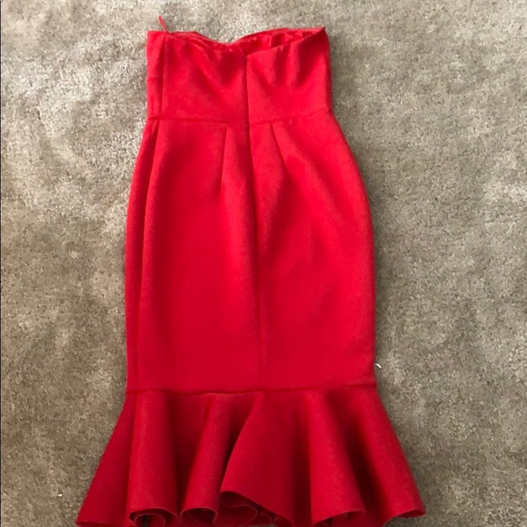 Red strapless dress - Picture 3 of 3